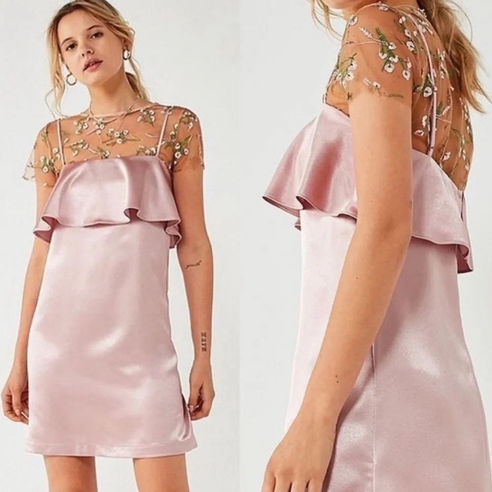 UO Kimchi Blue • Pinkrose Satin Slip Dress